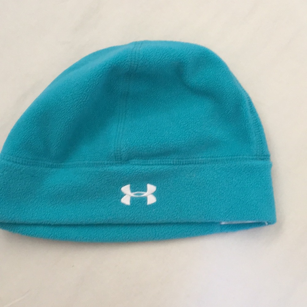 Teal underarmour fleece running hat